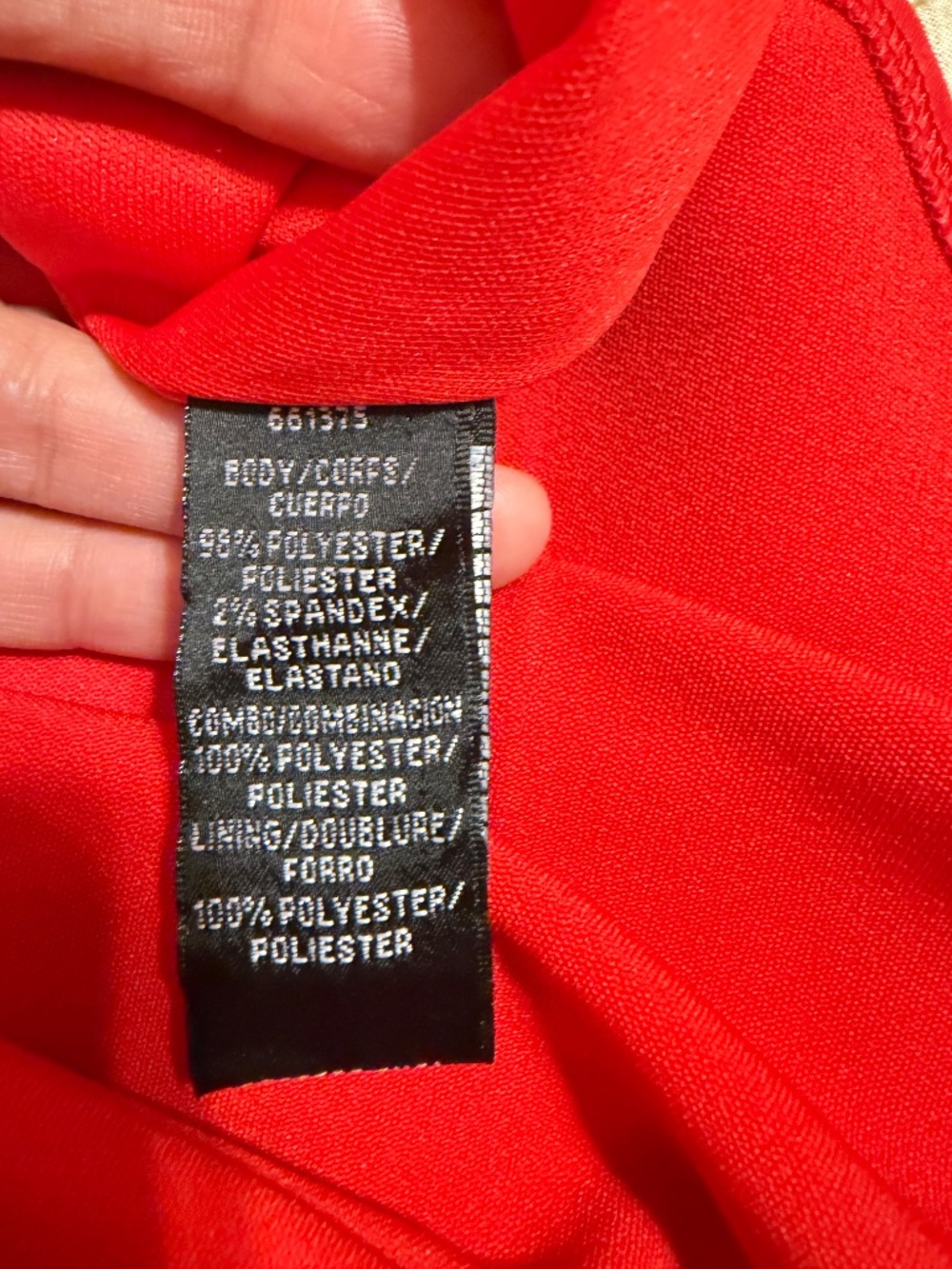 Beautiful red gown/dress Brand new with tags - Picture 5 of 7
